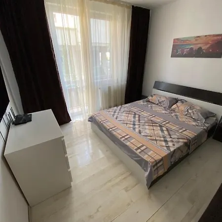 Adaly Apartament דירה *